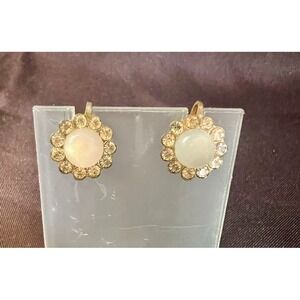 Vintage 1940s Moonstone Glass Rhinestone Screwback Earrings Halo Floral MCM
